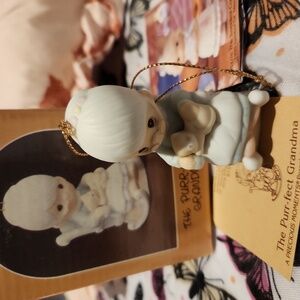 Precious Moments The Purr-fect Grandma Ornament
